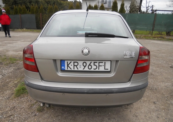 Skoda Octavia cena 12500 przebieg: 309000, rok produkcji 2008 z Ustka małe 22